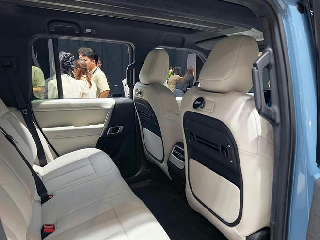 月上市网传或卖20-30万还会有人买？冰球突破平台iCAR V27将于明年3(图3)